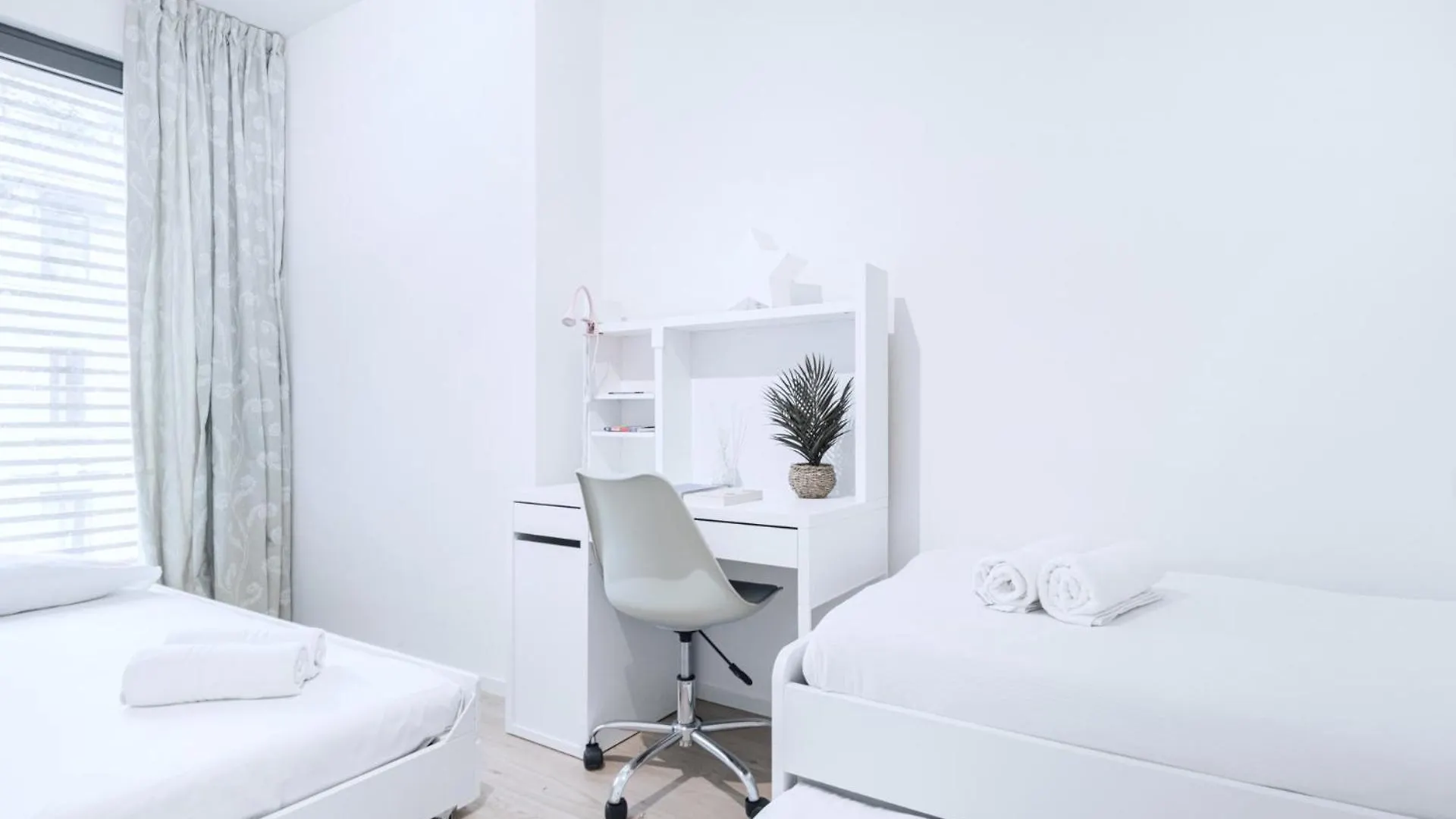 Easylife - Meravigliosa Dimora In Centrale Milan 0*,  Italy