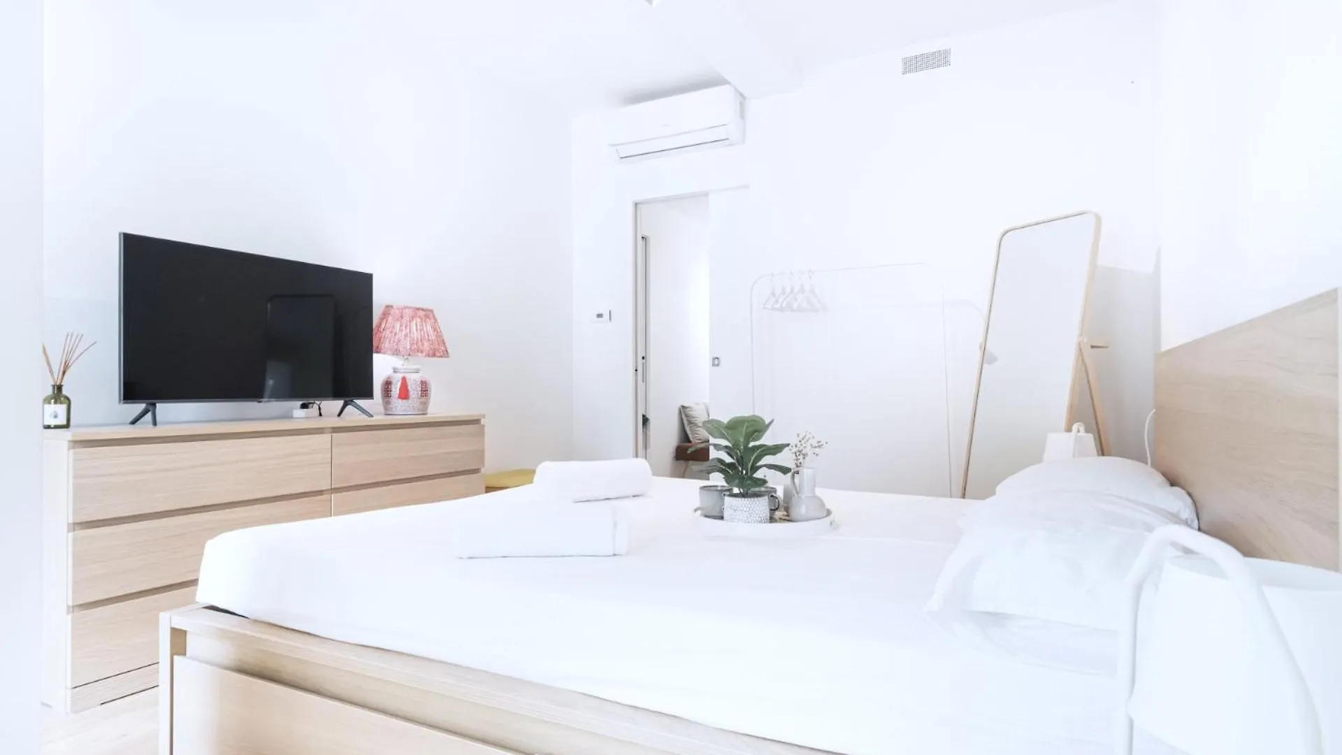Apartment Easylife - Meravigliosa Dimora In Centrale Milan